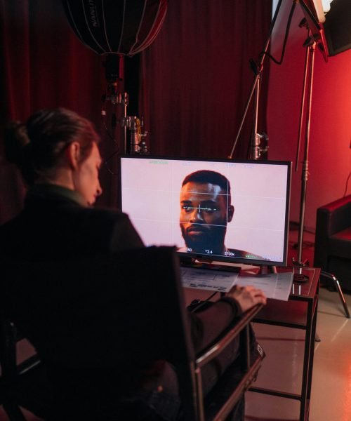 pexels-ron-lach-8088373